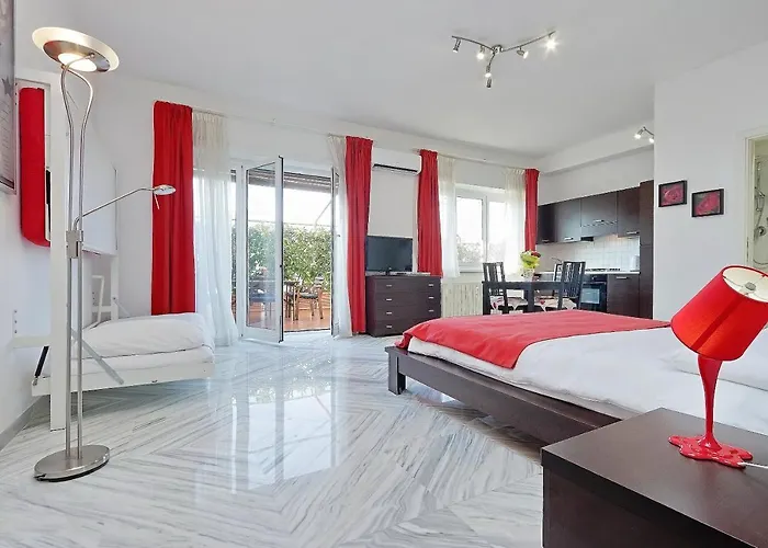 Apartment Holiday Rental St Peter'S Area